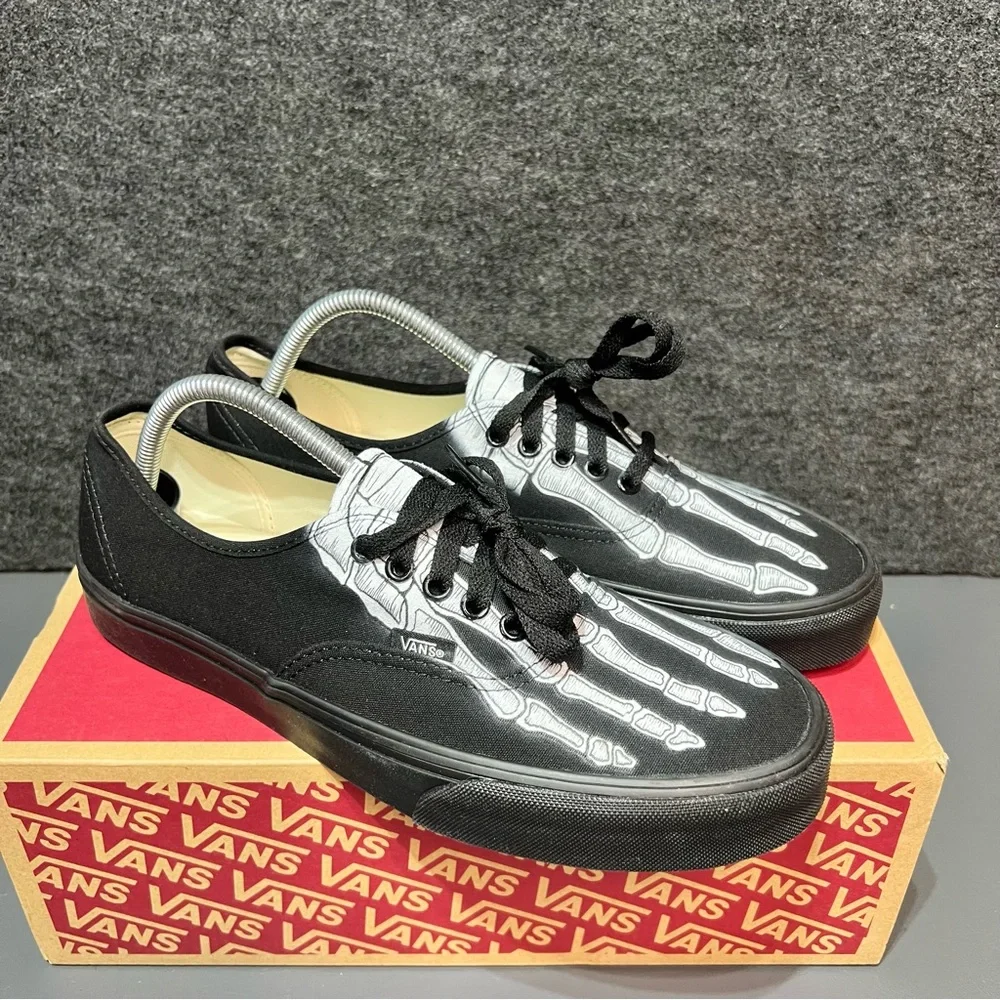 Vans Men's “X-Ray Skeleton Feet” Authentic Lace Up Shoes Size 10 - Picture 9 of 13